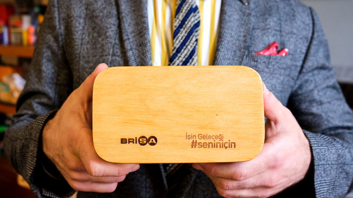 Lazer Gravürlü Ahşap Ses Sistemi 1